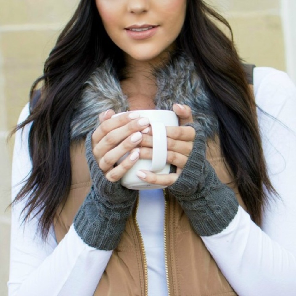 off white arm glovesperfect fit texting/phone